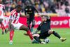 FC Midtjyllands Ronnie Schwartz mod AaB's Jores Okore. Foto: Henning Bagger/Ritzau Scanpix
