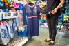 Franske politikere er blevet provokerede af et arrangement, hvor denne beklædningsgenstand udgør dresscoden. En såkaldt burkini, der dækker fra hals til knæ. Foto: AP/Daniel Naupold