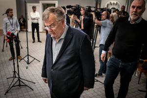 Sagen om tiltalen mod den nu pensionerede Venstre-politiker Claus Hjort Frederiksen har sat Venstre i en svær situation, vurderer Niels Thulesen Dahl.