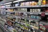 I et supermarked i London er der hylde efter hylde af mejeriprodukter. De fleste er engelske, men der er også varer fra Frankrig og Belgien på hylderne. Foto: Carsten Ellegaard