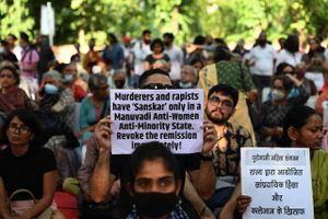 Indien er nået til et punkt, hvor voldtægt er blevet normalt, siger demonstrant om løsladelse af gerningsmænd.