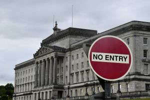 Storbritanniens trussel om ensidigt at bryde brexit-aftalen med EU om Nordirland får EU til at reagere.