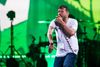 Der er lagt op til et brag af en fest, når Gorillaz gæster Smukfest i 2021. På billedet ses forsanger Damon Albarn på Roskilde Festival i 2018. Foto: Gregers Tycho