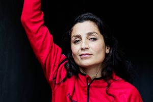 VM-ambassadør Nadia Nadim er ikke længere ambassadør for Dansk Flygtningehjælp, oplyser sidstnævnte.