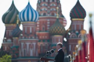 Vladimir Putin har lært lektien af andre før ham: Spil på en stor fortid og skab håb.