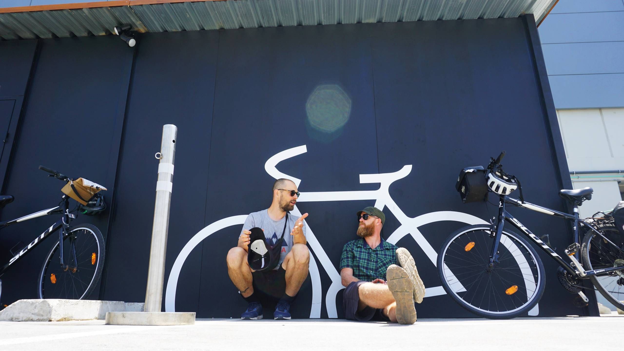 Eventyrere om at udforske verdens på cykel: »Vi er enige de gode historier skal