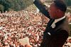 Martin Luther King var den sidste taler 28. august 1963. Hans tale ophøjede ham til nationens moralske stemme og til en historisk figur. Foto AP.