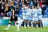 Randersspillerne fejrer scoringen til 3-0 i slutningen af første halvleg.