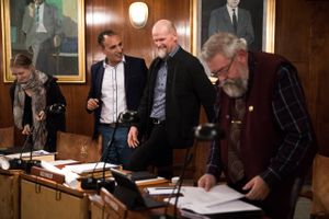 Når Keld Hvalsø den 1. april stopper i Aarhus Byråd, vil Enhedslistens to mandater begge være besat af suppleanter. Ærgerligt, men ikke noget problem, mener partiet. 