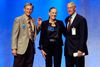 De tre arvinger til Walmart-kæden, Jim Walton (tv.), Alice Walton og Rob Walton.