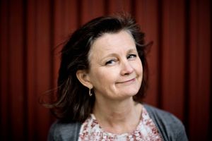 Anna von Lowzow, der er journalist og instruktør ved Nordisk Film, er formand for Dansk Adelsforening..