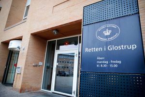 En 52-årig mand fra Brøndby er idømt 50 dages ubetinget fængsel for trusler på livet mod Mette Frederiksen.