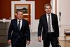 Statsminister Lars Løkke Rasmussen (V) bør være nervøs, når partiformanden i regeringens største støtteparti, Kristian Thulesen Dahl (DF), spekulerer i at bryde samarbejdet i blå blok, mener leder af Jyllands-Postens Christiansborgredaktion. Foto: Jens Dresling