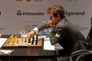 I et interview antyder norske Magnus Carlsen, at han kan have spillet sit sidste VM i almindelig skak.