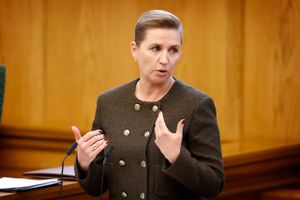 Mette Frederiksens mantra​ er, at der skal skabes plads til større lokale forskelle, præferencer og prioriteringer. Men hvordan lokale forskelle skal kunne redde den arbejdsløse, den usikre unge eller den marginaliserede indvandrer er svært at gennemskue, mener Johannes Andersen. Foto: Jens Dresling.
