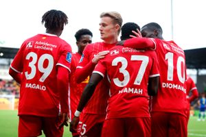 FCN spillede sig til tops i Superligaen med en 2-1-sejr over Brøndby, der ikke havde meget at byde på mandag.