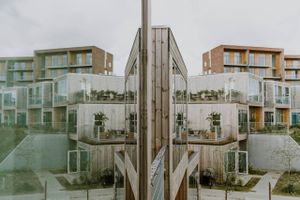 Bygningerne, som er blevet præmieret af Aarhus Kommune, står som forbilledlige eksempler på nutidens arkitektur og rummer kvaliteter, som skal fremmes i byens udvikling, siger stadsarkitekt. 