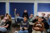 Her ses elever på Tranbjergskolen under "Pengeugen", hvor landets folkeskoler skal lære om bl.a. privatøkonomi. Den generelle trivsel på Tranbjergskolen er 3,6, hvilket placerer den som nummer 42 ud af 47 i Aarhus Kommune. Foto: Benny Kjølhede