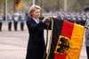 Den tyske forsvarsminister, Ursula von der Leyen, vil have landets hær til at identificere nynazister i egne række efter en spektakulær sag om terror. Foto: Ina Fassbender/dpa via AP