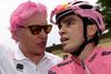 Oleg Tinkov her med lyserødt Giro d'Italia-hår, sammen med Alberto Contador i 2015. Foto: Daniel Dal Zennaro/AP