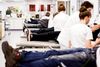 Aferesetapninger er en effektiv måde at indsamle plasma på. Inden sommer skal blodbanken have indkøbt fem-seks nye aferesemaskiner, der skal foretage 8.000 tapninger om året. Foto: Mikkel Berg Pedersen