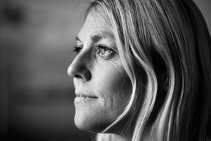 Efter millionsvindel og magtmisbrug på Forsvarsministeriets område er minister Trine Bramsen klar med en oprydningsplan. Hun varsler mere kontrol, konsekvenser for ledere, der svigter deres ansvar, og et chefkursus i administration. V kritiserer planen.