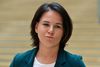 Det tyske parti De grønne har for et par uger siden opstillet sin første kanslerkandidat, Annalena Baerbock, der her ser lidt misfornøjet ud. Men siden er De grønne strøget til tops i meningsmålingerne. Foto: John Macdougall/AFP