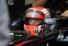 McLaren-køreren Jenson Button er blandt de Formel 1-kørere, der begræder Jules Bianchis død.