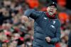 Liverpools 12. mand på sidelinjen, manager Jürgen Klopp, levede som altid voldsomt med, da Liverpool cementerede sin førerposition i Premier League. Det skete med en overbevisende sejre på 3-1 over Manchester City. Foto: Phil Noble/Reuters