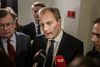 DF's chefforhandler Peter Skaarup sammen med finansminister Claus Hjort Frederiksen (V) og politisk ordfører Nicolai Wammen (S).