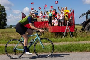 Danske, tyske, hollandske og engelsksprogede cykelturister får nu adgang til de mest populære cykelruter i Danmark via app, website og bog. 180 ruter i alt bliver vist frem.