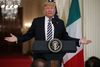 Donald Trump forsøger nu at få stopper Rusland-undersøgelsen. Foto: Evan Vucci/AP