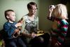 »Det har været en rigtig beslutning for mig, men det har ikke været let. Jeg blev opereret i maven, men det jo i hovedet, at problemerne sidder, og det kræver knofedt og mange år at ændre tanker og vaner,« siger Gitte Pilegaard Thomsen, som også fik drømmen om børn opfyldt med Sebastian og Silke. Foto: Rune Aarestrup Pedersen