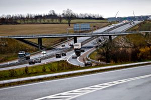 Der var forhåbninger om en motorvej til Aarhus Lufthavn - og gerne videre hele vejen til Grenå. Men Djurslands borgmestre ser ikke ud til at få, hvad de ønskede sig.
