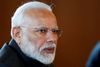Indiens regering med premierminister Narendra Modi i spidsen satser på at kunne åbne yoga- og træningscentre i denne uge. Foto: Pavel Golovkin/Pool via Reuters