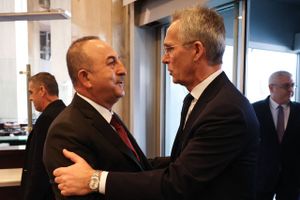 Tyrkiet er fortsat ikke klar til at lade Sverige blive medlem af Nato, siger Tyrkiets udenrigsminister.