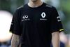 Renault evaluerer kørerne efter hvert løb. Foto: Wong Maye-E/AP