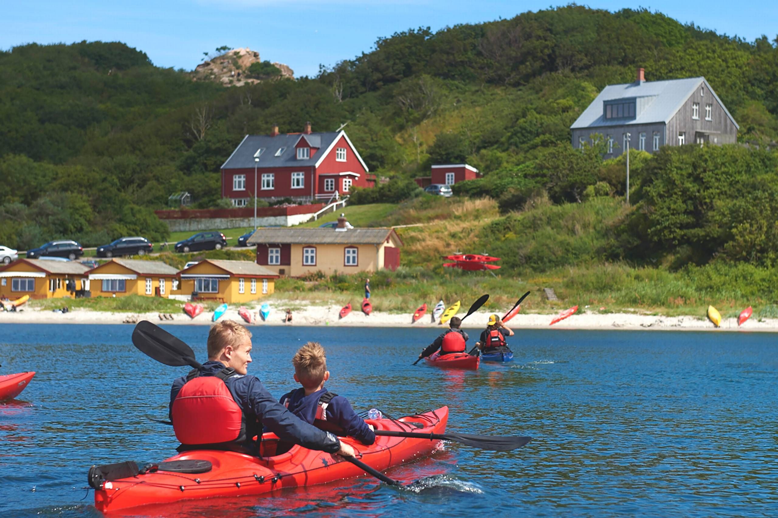 Fra skærgård sandstrand: Bornholm i kajak er både og kystkultur