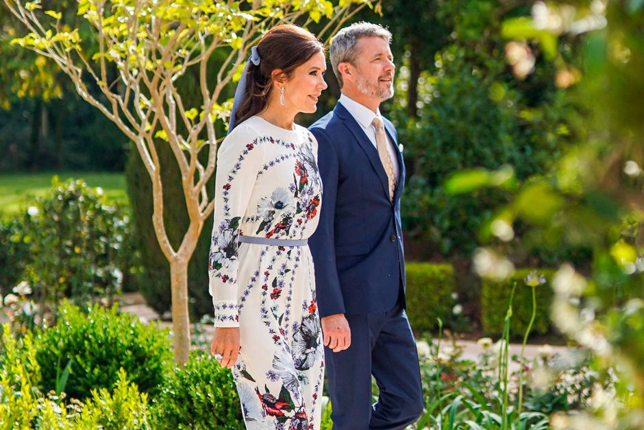 Jordans kronprins blev torsdag gift med Rajwa Khalid Alseif. Det danske kronprinspar deltog i brylluppet.