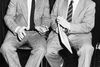 Den konservative statsminister Poul Schlüter udskrev den 15. december 1983 valg til Folketinget, fordi han ikke kunne skaffe flertal bag en finanslov. Socialdemokratiet fraveg sit princip om at stemme for ved tredjebehandlingen. Det fik Schlüter til i den efterfølgende valgkamp at kalde S økonomisk uansvarlige. Resultatet blev, at De Konservative stormede frem, mens Anker Jørgensen (S) måtte se langt efter statsministerposten. Arkivfoto: Finn Frandsen/Polfoto