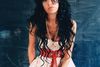 Amy Winehouse er ikke typen, der bekymrer sig. Det er livet for kort til, siger det hotteste popnavn i Storbritannien.