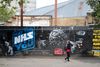 En graffiti-hyldest i London til det nationale sundhedsvæsen. Foto: Hannah McKay/Reuters