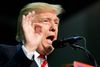 - Jeg håber bare, at Hillary Clinton bliver rask og kommer tilbage på sporet, og at vi vil se hende dukke op til debatten, siger Trump Foto: Evan Vucci/AP