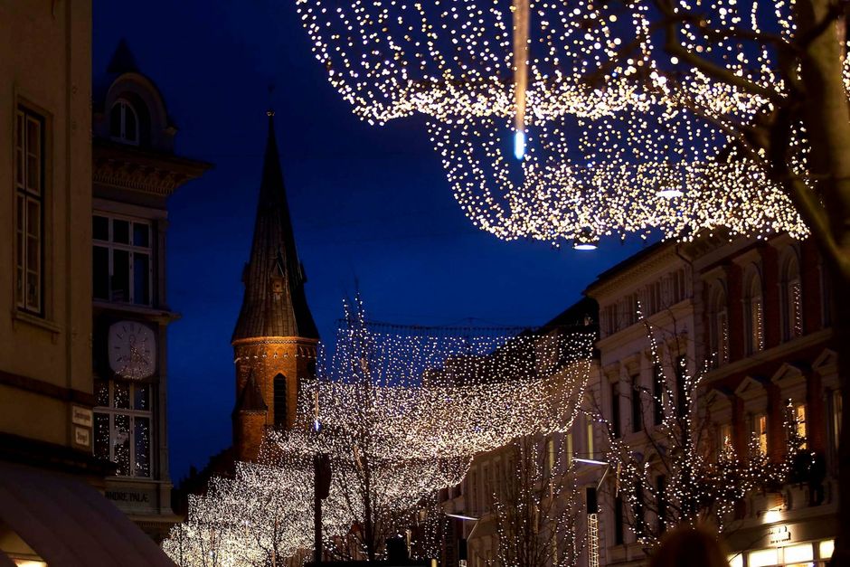 Tag" af julelys Aarhus blev tændt