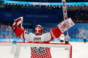 Det er blevet en fordel for de danske kvartfinalister, at de største NHL-stjerner blev tvunget til at melde afbud til vinter-OL, forklarer en ekspert.