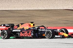 Max Verstappen vandt grandprixet i Østrig og fører nu med 18 point ned til Lewis Hamilton i Formel 1.