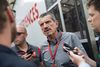 Haas’ teamchef, Günther Steiner, har god grund til at være tilfreds. Lilleput-holdet ender som nummer fem i konstruktørverdensmesterskabet foran hold som Williams og McLaren, der har langt større budgetter. Foto: Jan Sommer/Ritzau Scanpix