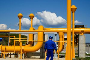Russiske Gazprom og Siemens Energy er uenige om, hvem der bærer skylden for manglende levering af gasturbine.