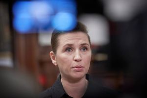 Ved nyt Nato-krav skal vi gå med, siger Mette F.. Regning ved tre procent-mål er 28 milliarder ifølge Cepos.