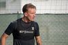 Sebastian Hausner udstråler stort overskud på AGF's træningslejr i Spanien. Måske fordi han slukker sin mobil og får sin nattesøvn. Foto: Frederik Sindberg